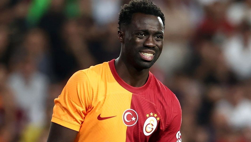 Galatasaray’dan Davinson Sanchez kararı