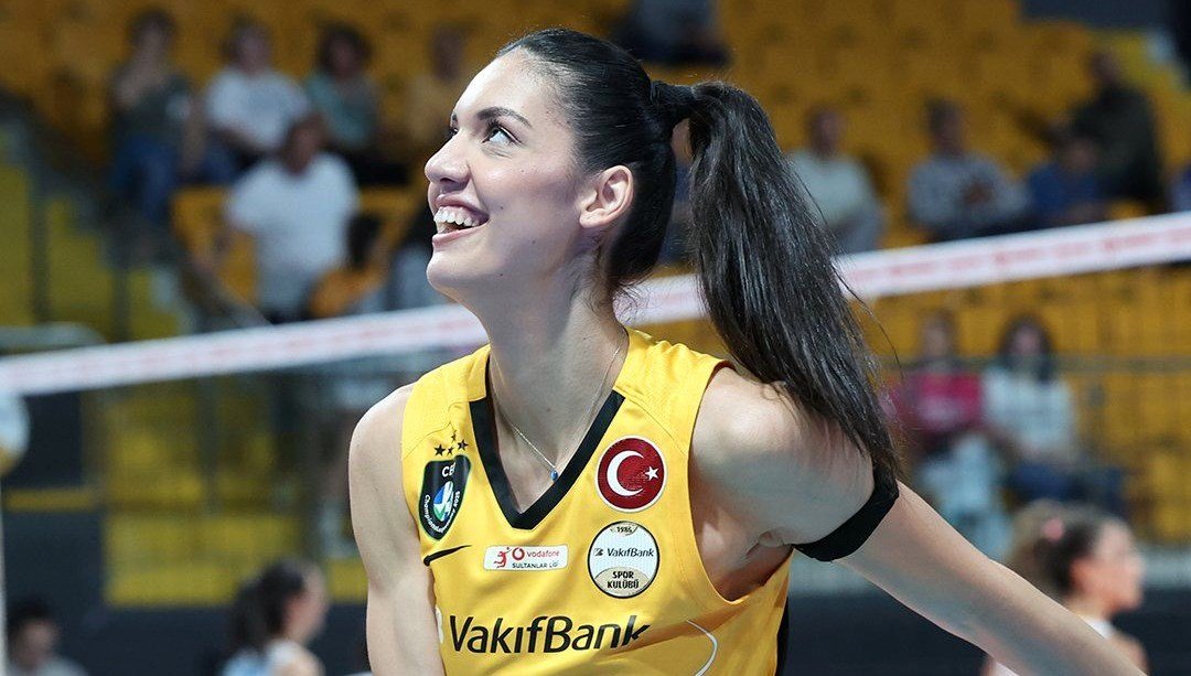 VakıfBank’tan sezonun ilk galibiyeti